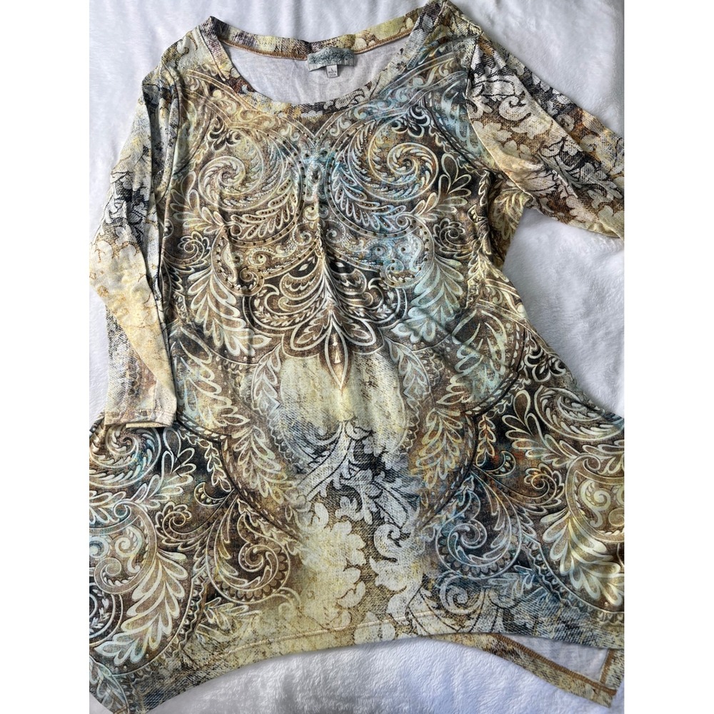Closet Full Womens Paisley Rhinestone Sharkbite Tunic Top Yellow Brown L